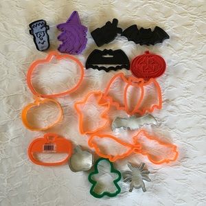 HALLOWEEN COOKIE CUTTERS Lot of 17 Shapes Witches